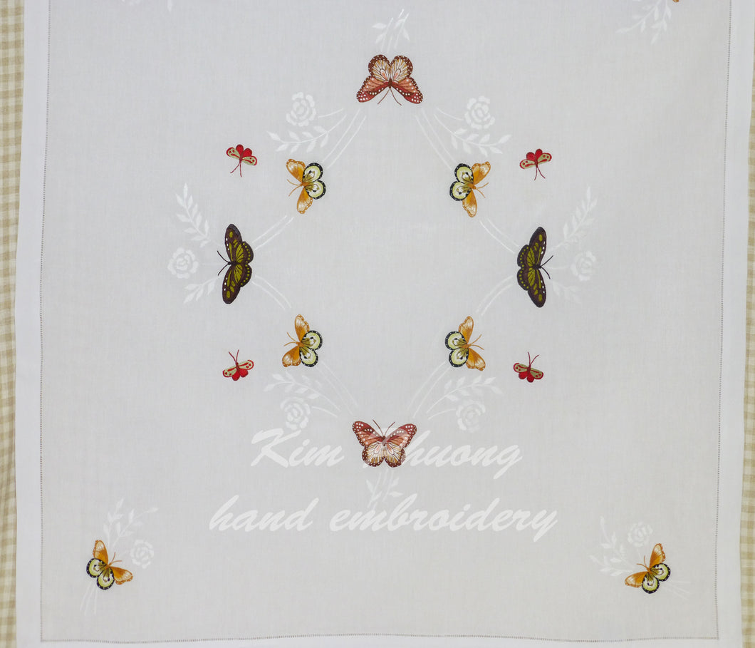 WHITE ROSE & BUTTERFLIES #8937.0000.64973