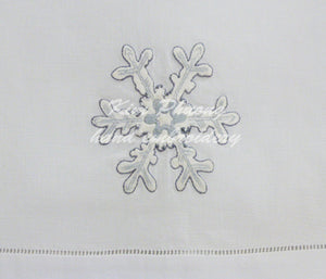 SNOWFLAKES - WHITE